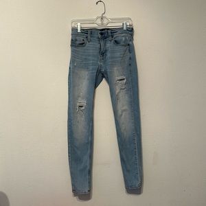 Hollister jeans